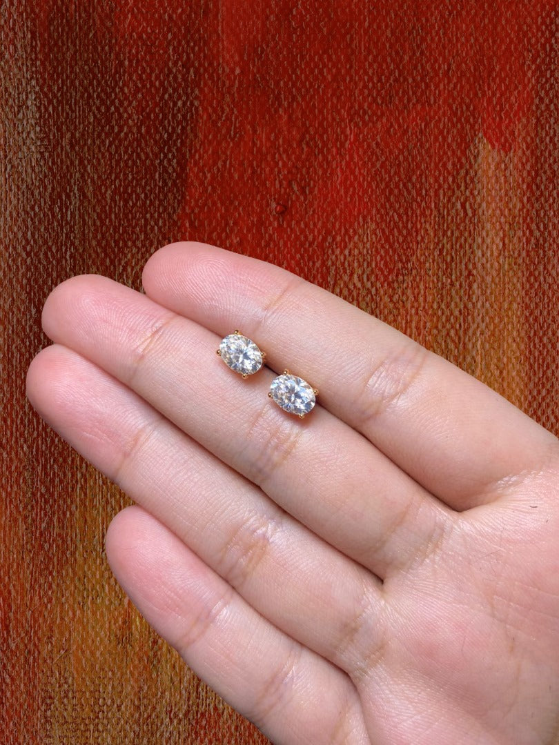 Aretes Moissanita Ovalo