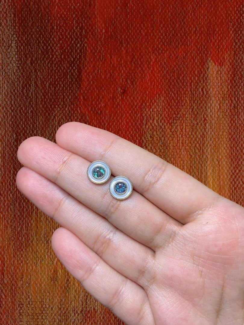 Aretes Alexandrita con Madre Perla