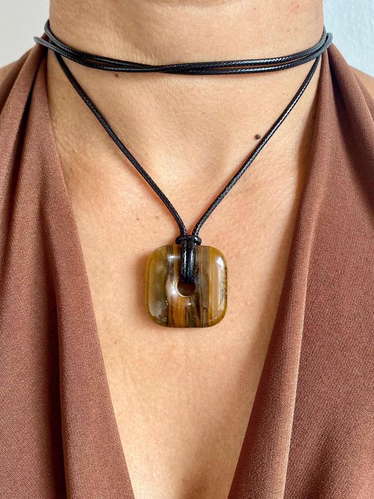 Collar Dona Cuadrada