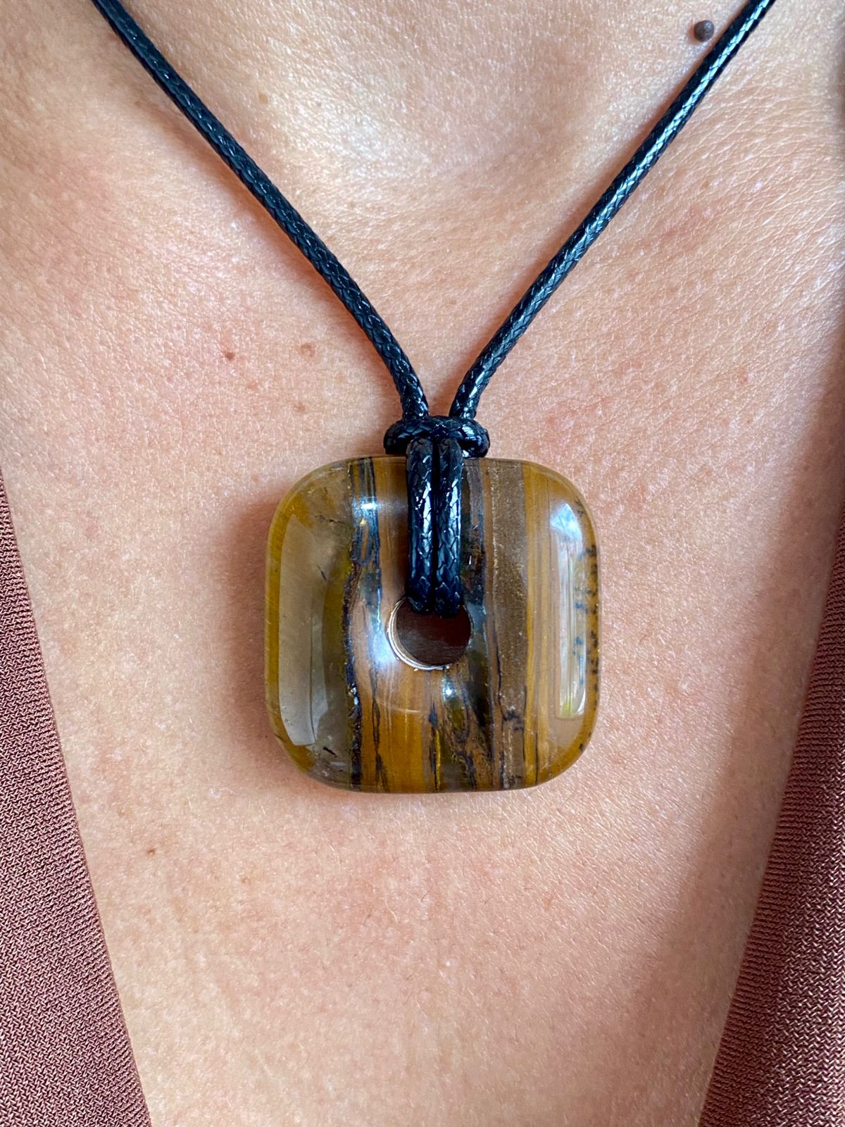 Collar Dona Cuadrada