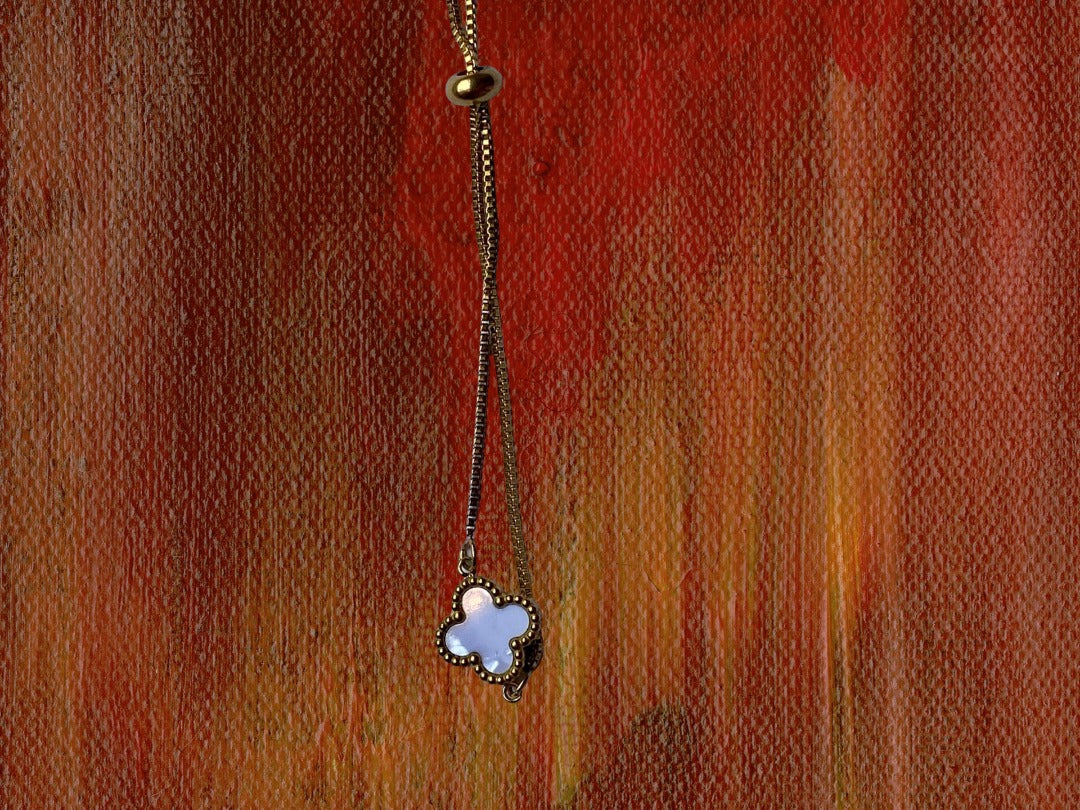 Pulsera Trebol Blanca