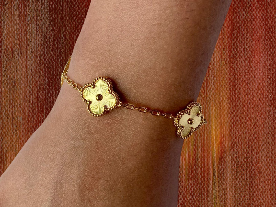 Pulsera Trebol Dorada