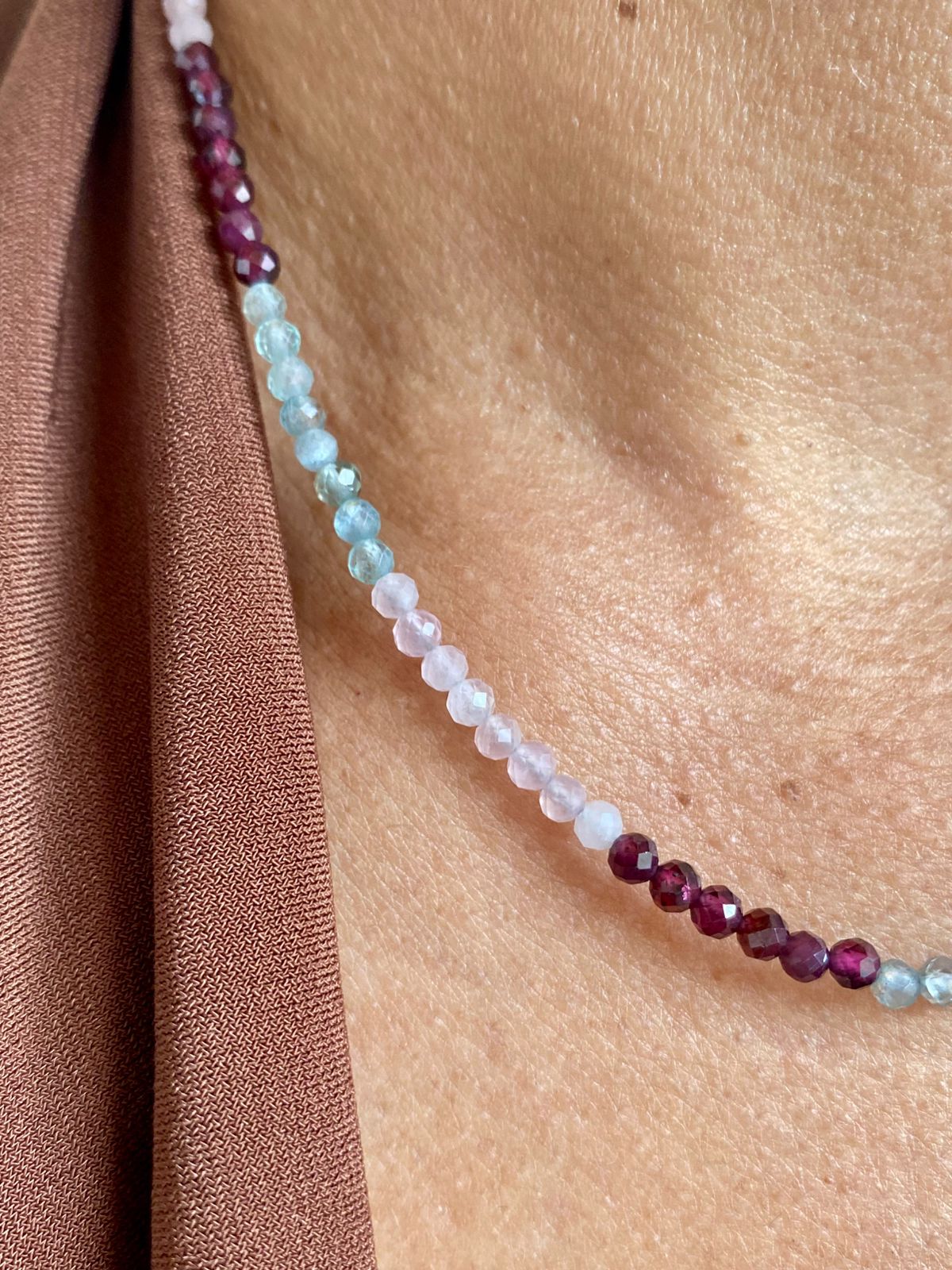 Collar Granate - Cuarzo - Apatita